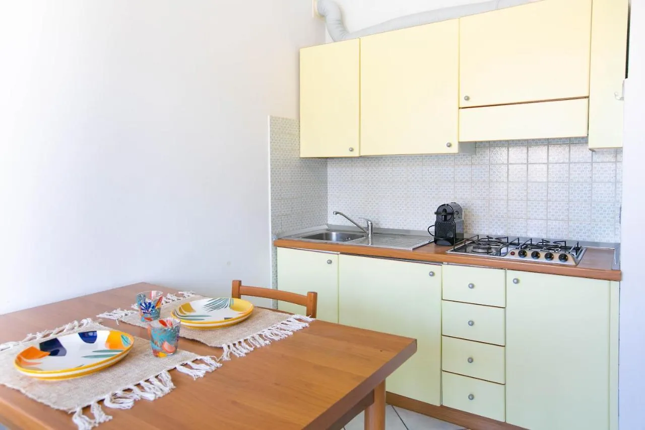 Residence Villa Dei Pini Rimini Apartmanhotel