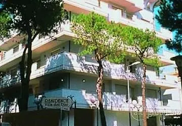 Residence Villa Dei Pini Rimini 3*,  Olaszország